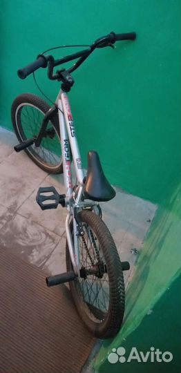 Велосипед bmx трюковой