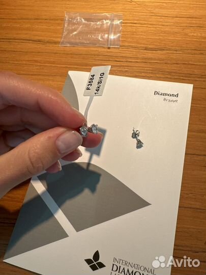 Пуссеты с бриллиантами 0,52 ct
