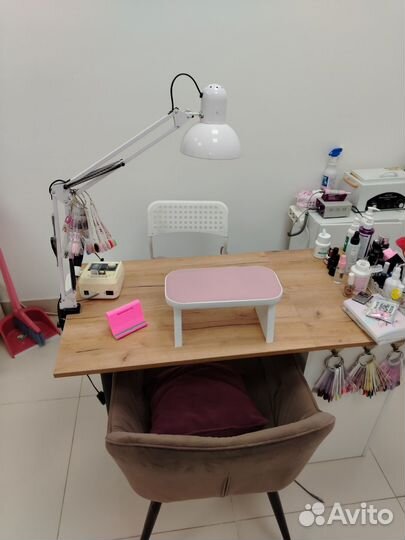 Аренда места мастера маникюра и педикюра