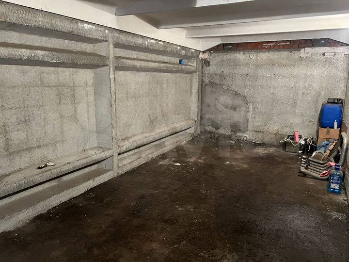 Гараж, 18 м²