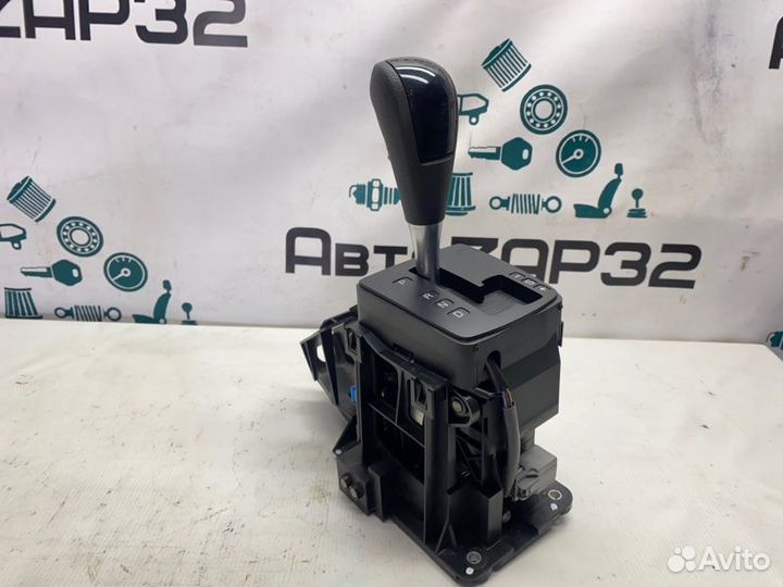 Селектор АКПП Ford Focus 2 shda 2011