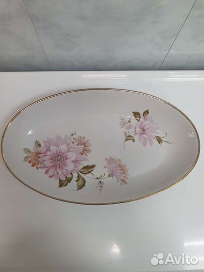 Фарфоровые блюда