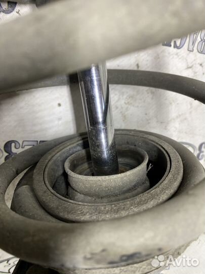 Стойка амортизатора передняя Hyundai Elantra G4