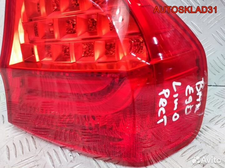 Фонарь задний наружный правый BMW E90 63217289426