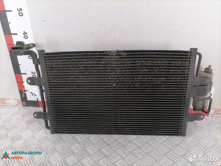 Радиатор кондиционера Volkswagen Golf 3 2000
