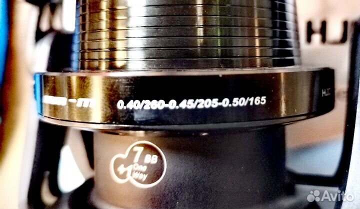 Карповая катушка с байтранером