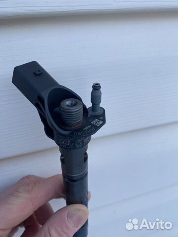 Форсунка для дизельного мотора Audi Q7 4l 2012