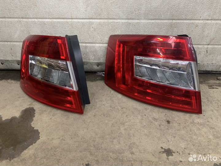 Skoda Octavia A7 - Фонарь левый