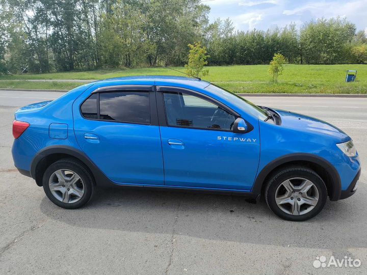 Renault Logan Stepway 1.6 МТ, 2020, 35 100 км