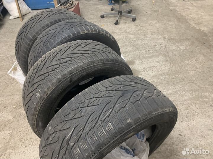 Nokian Tyres Hakkapeliitta R2 SUV 275/55 R19