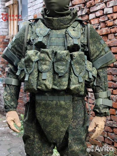 Жилет 