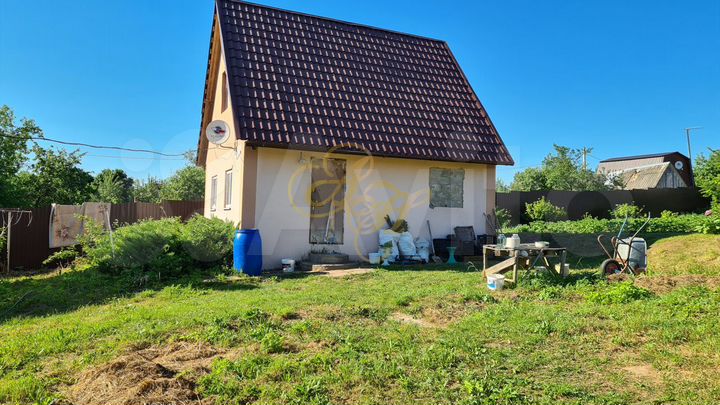 Дом 35 м² на участке 14 сот.