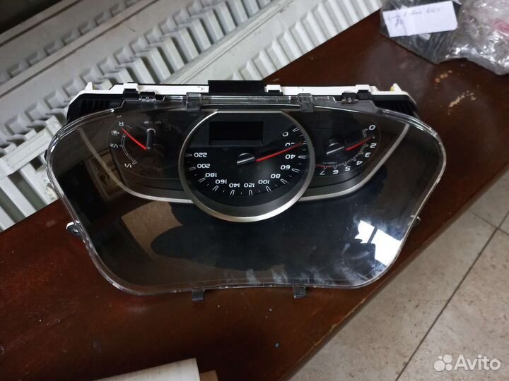 Щиток приборов Toyota RAV 4 2013-2015