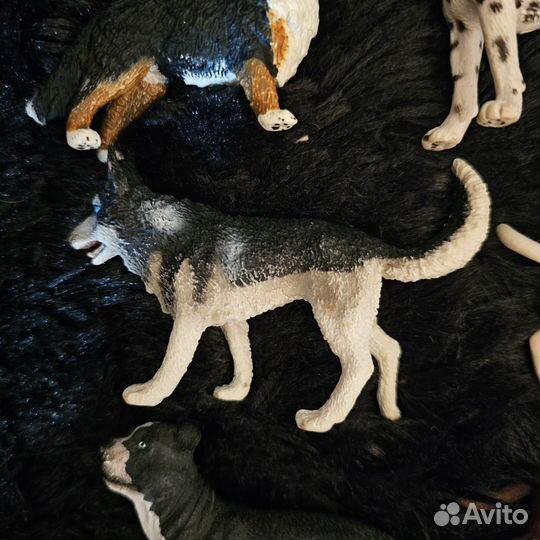 Фигурки собак шляйх лошади звери schleich модельки