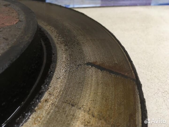 Диск тормозной передний вентилируемый Captiva (C10