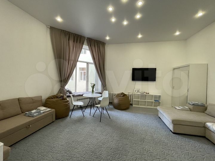 Комната 30 м² в 5-к., 4/5 эт.