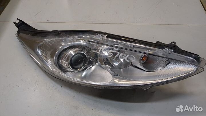 Фара (передняя) Ford Fiesta, 2010