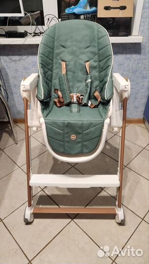 Стульчик для кормления Happy Baby Berny V2