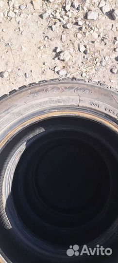 Toyo Observe Ice-Freezer 205/55 R16