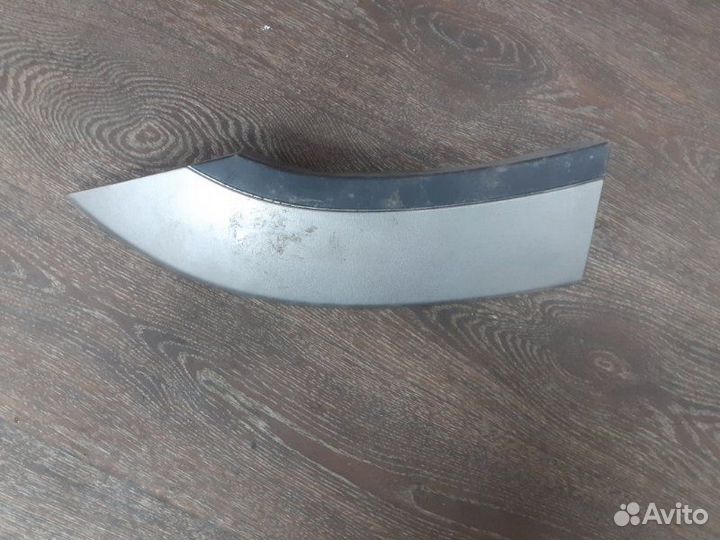 Расширитель крыла задний левый Chevrolet Niva 2123