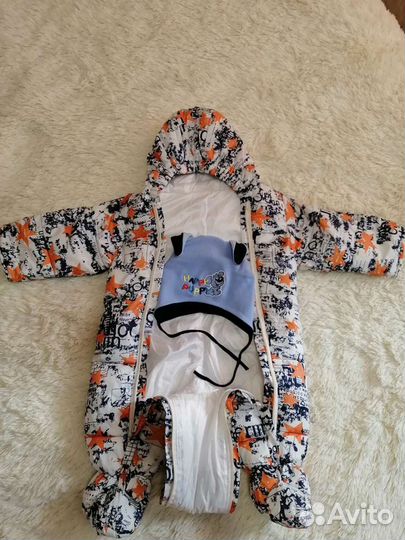 Продам детский демисезонный комбинезон