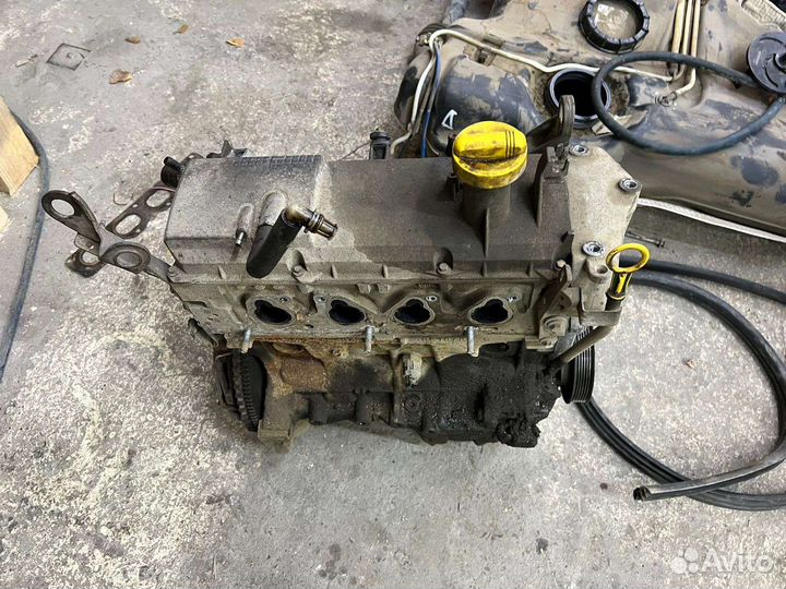 Двигатель 1.6 8кл. На рено логан