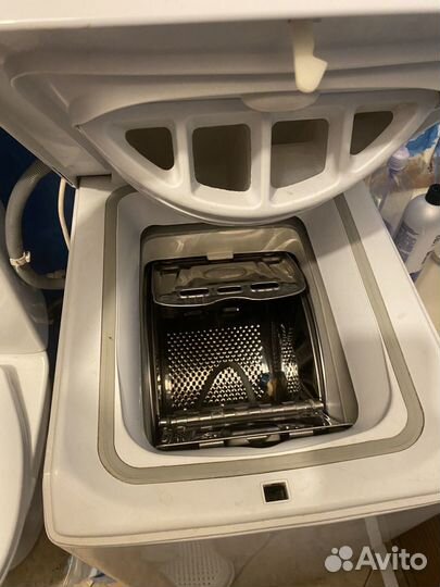 Стиральная машина с вертикальной загрузкой