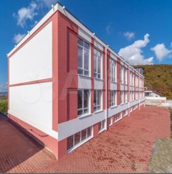 Апартаменты-студия, 43 м², 1/3 эт.