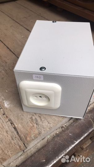 Стабилизатор напряжения бу