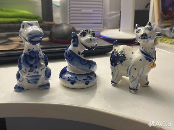 Статуэтки Гжель