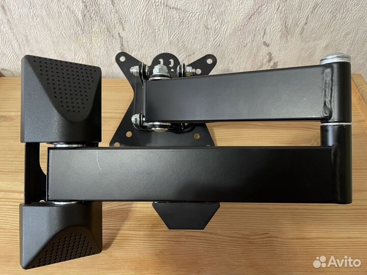 Кронштейн наклонно-поворотный Kromax