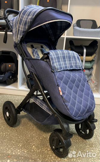 Коляска прогулочная Babyhit Regard