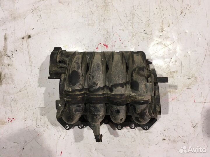 Коллектор впускной (Peugeot 307)