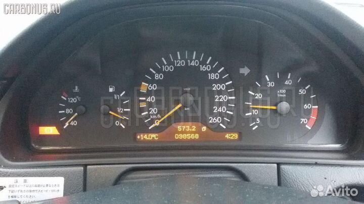 Дефлектор передний правый верхний Mercedes-benz E-class W210.070