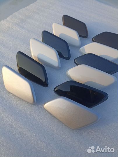 Форсунка омывателя фар Mitsubishi Outlander 3