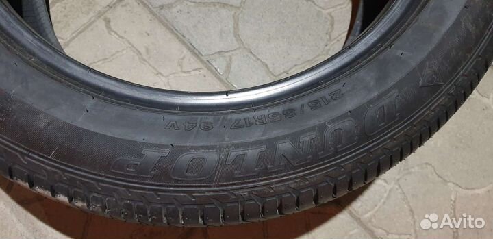 Dunlop SP Sport 270 215/55 R17 94V