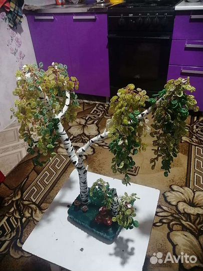 Деревья из бисера