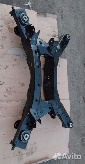 Подрамник задний Nissan Murano Z51