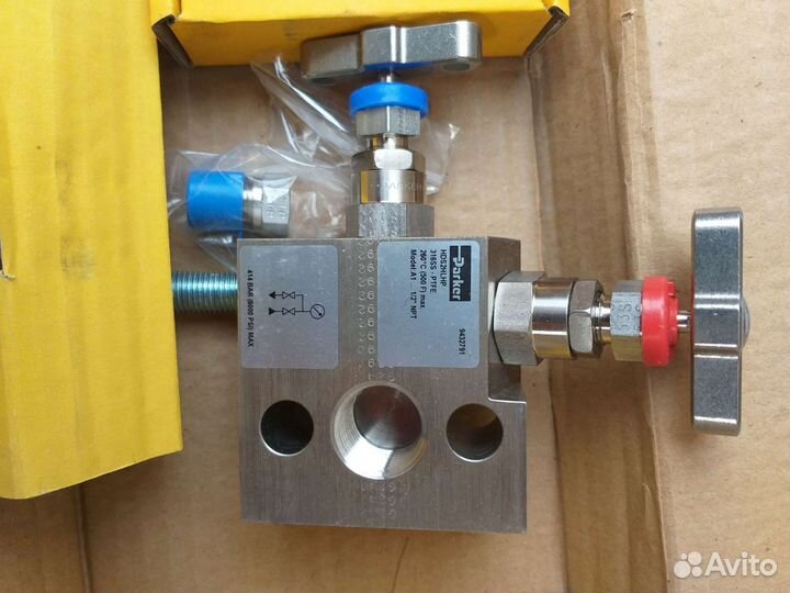 Клапанные блоки для датчиков давления Parker HDS