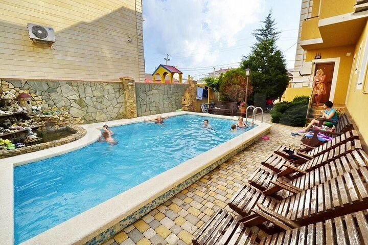 Гостиница, 400 м²