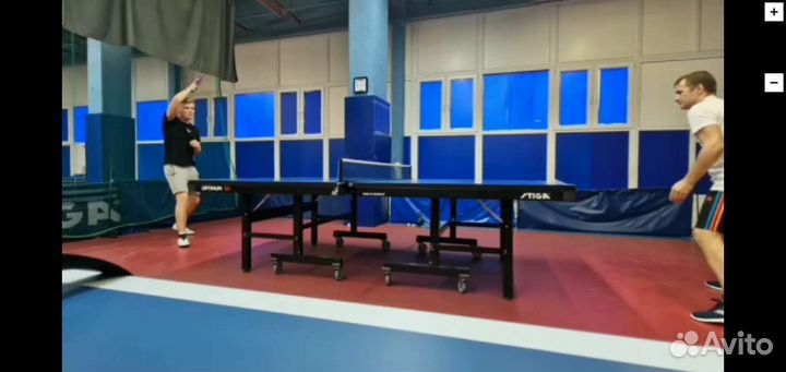 Игра в настольный теннис