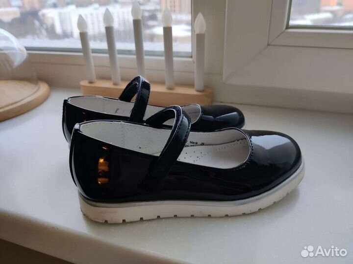 Лаковые черные туфли для девочки kenka 29 размер