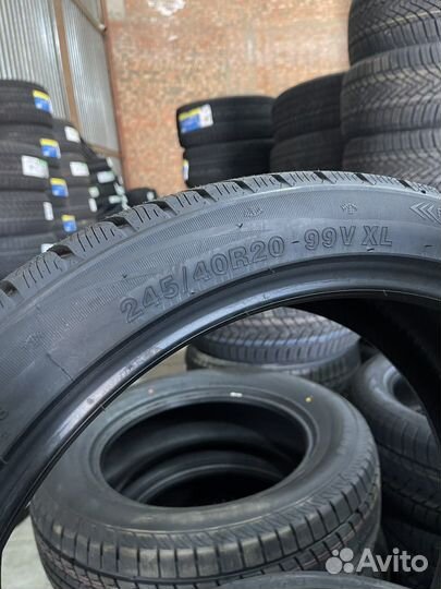 Grenlander IceHawke II 245/40 R20 99V