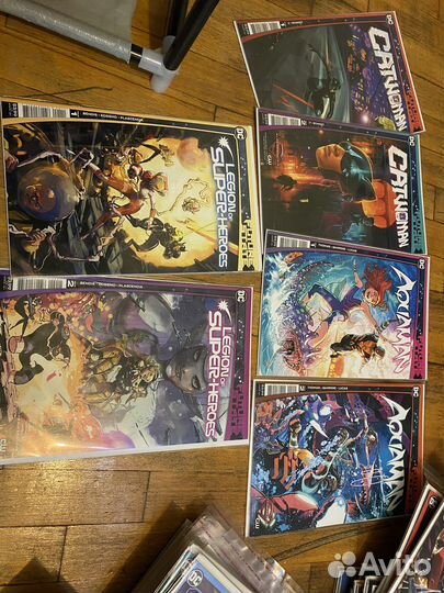 Комиксы на английском. Batman. Superman. Лига