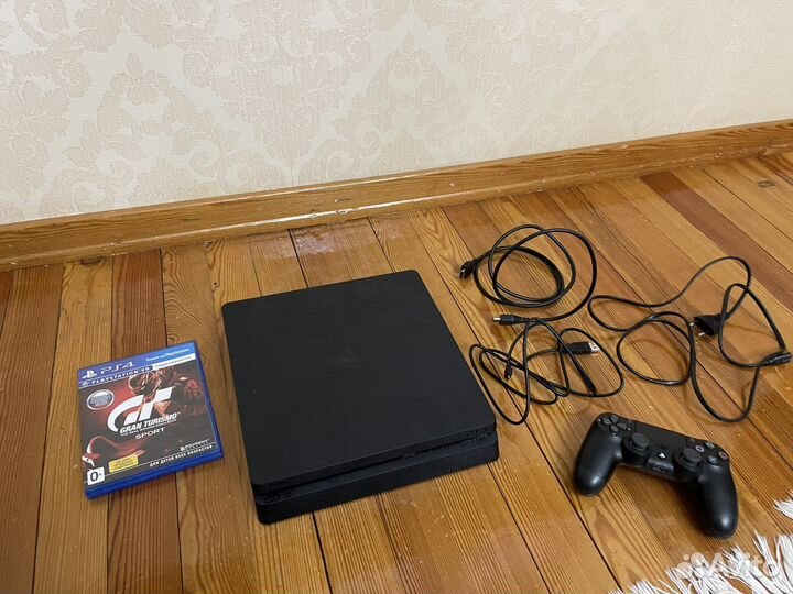 Sony playstation 4 PS4 slim 1tb