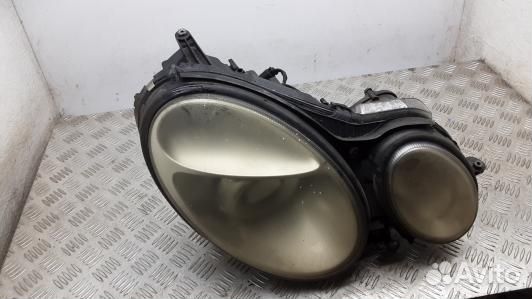 Фара правая mercedes benz E-class W211 (9LV20MU01)