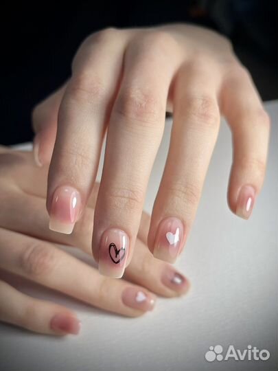 Маникюр педикюр