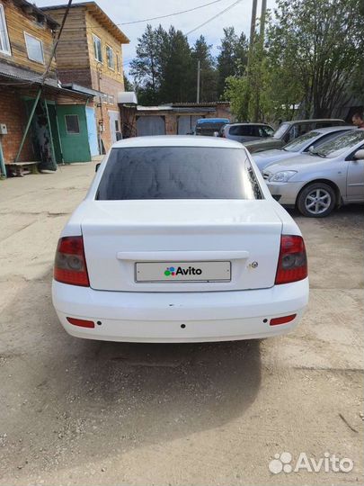 LADA Priora 1.6 МТ, 2011, 180 000 км