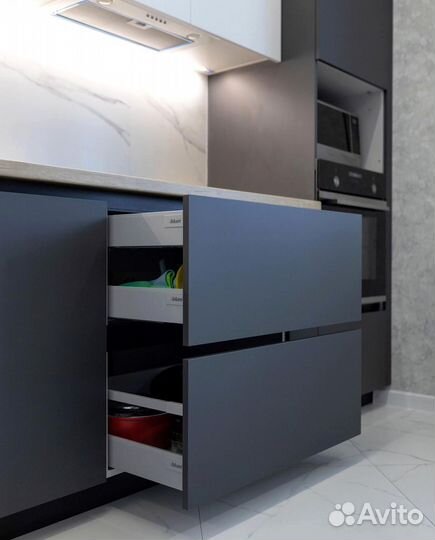 Кухонный гарнитур угловой