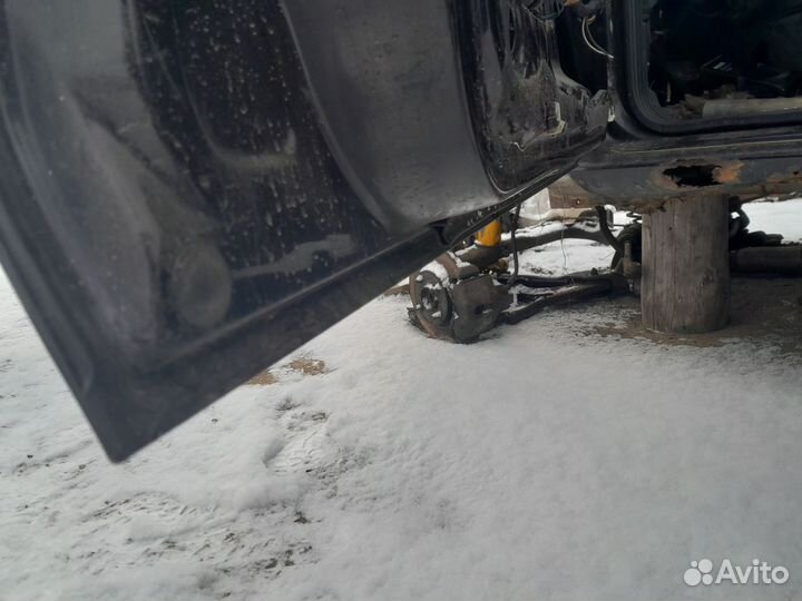 Дверь Ford Mondeo 1, Форд Мондео 1